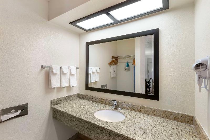 Best Western Sawmill Inn image