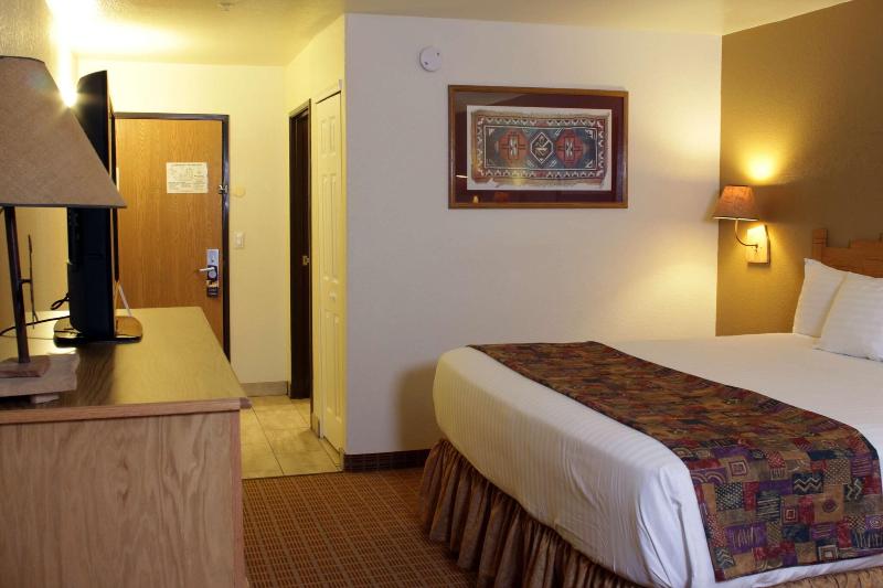 Best Western Gold Canyon Inn & Suites image
