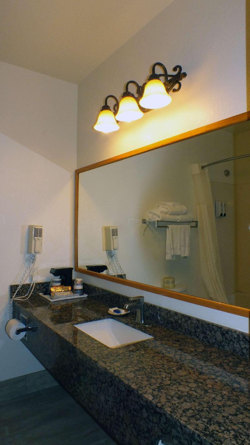 Best Western Gold Canyon Inn & Suites image