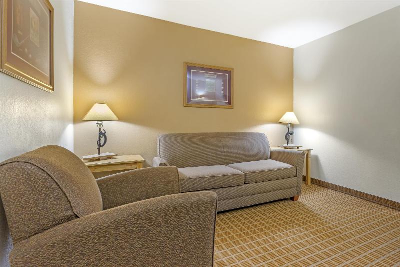Best Western Gold Canyon Inn & Suites image