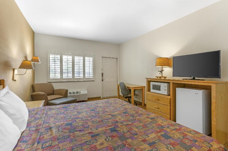Best Western Gold Canyon Inn & Suites image