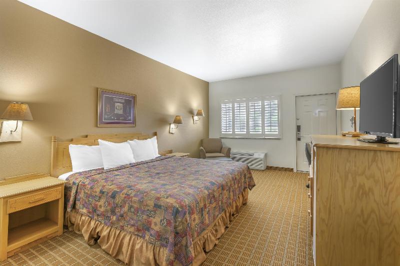 Best Western Gold Canyon Inn & Suites image