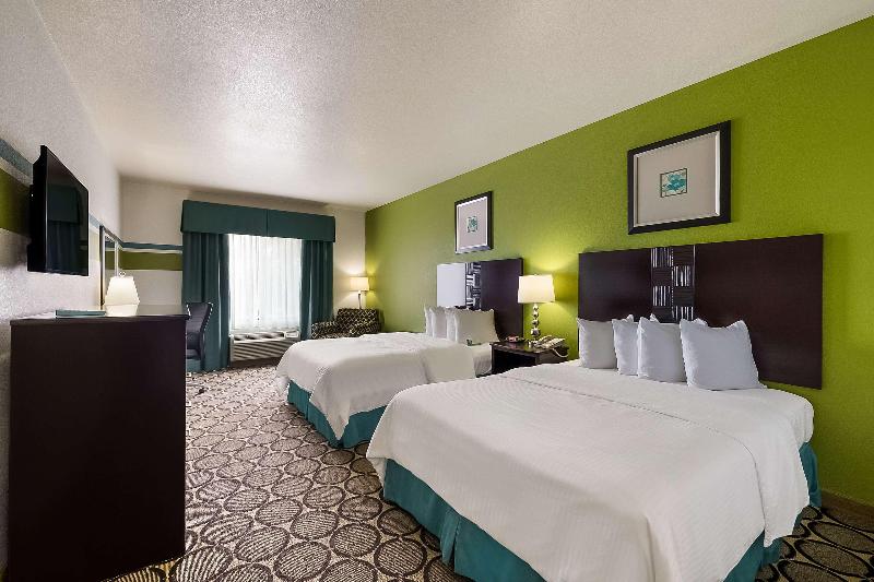 Best Western Douglas Inn & Suites image