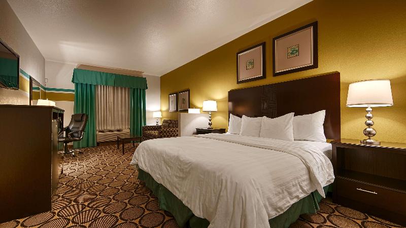 Best Western Douglas Inn & Suites image