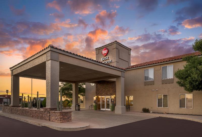 Best Western Plus Winslow Inn image