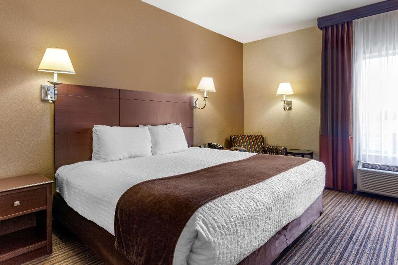 Best Western Plus Winslow Inn image