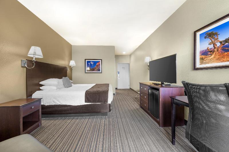 Best Western Plus Winslow Inn image