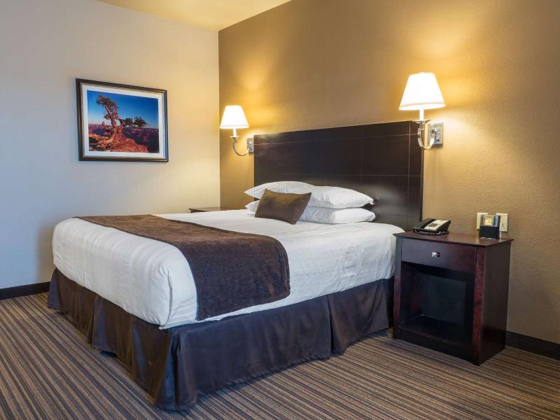 Best Western Plus Winslow Inn image