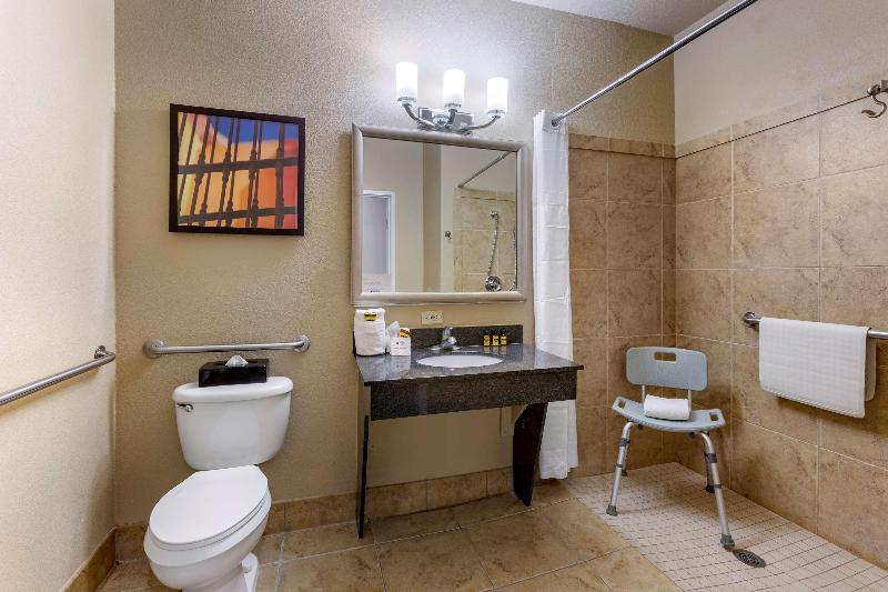 Best Western Plus Winslow Inn image
