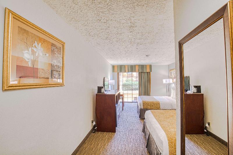 Best Western Green Valley Inn image