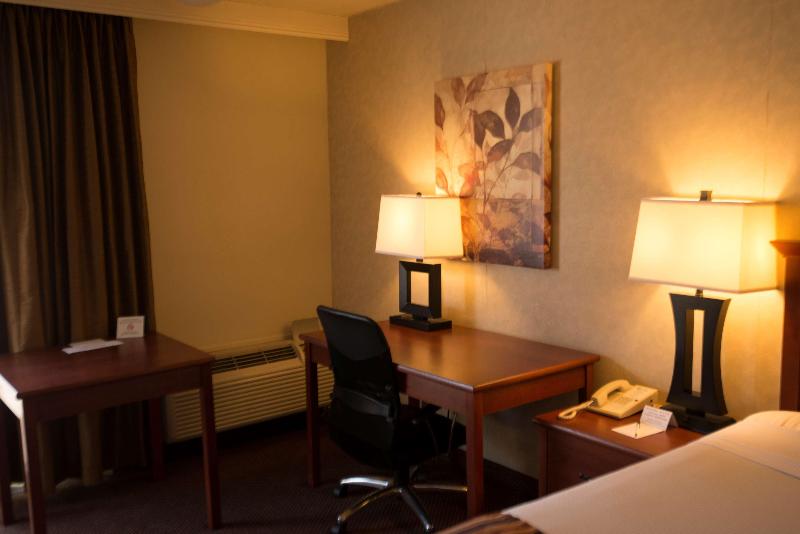 Bed room