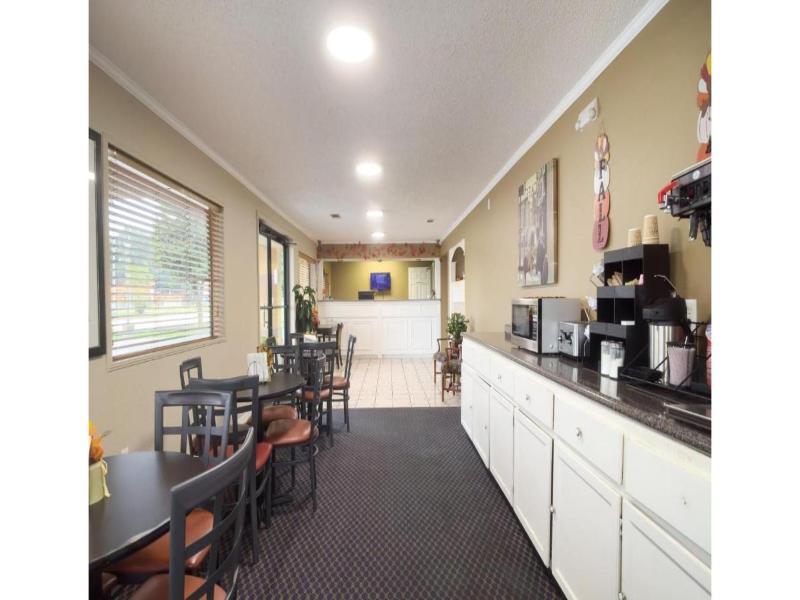 Deerfield Inn By Capital O Blytheville AR I55 — view