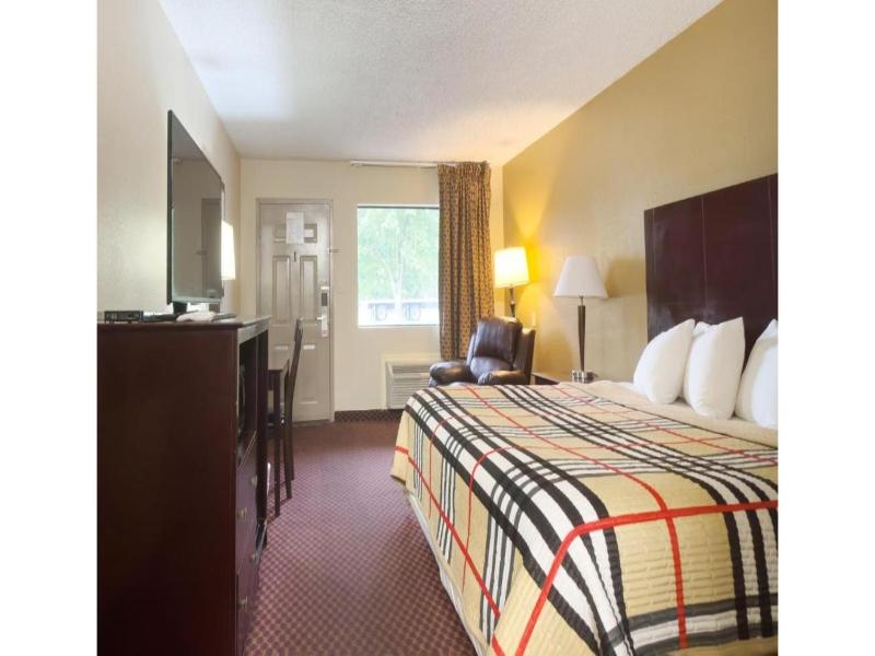 Deerfield Inn By Capital O Blytheville AR I55 image