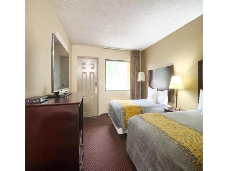 Deerfield Inn By Capital O Blytheville AR I55 image