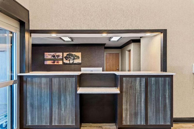 Best Western Presidential Hotel & Suites image