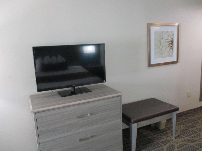 Best Western Presidential Hotel & Suites image
