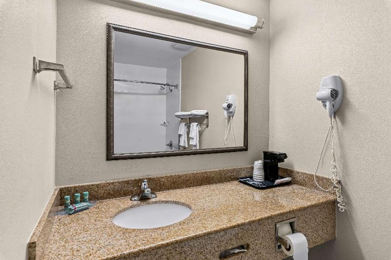 Best Western Presidential Hotel & Suites image