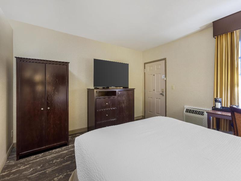 Best Western Frontier Motel image