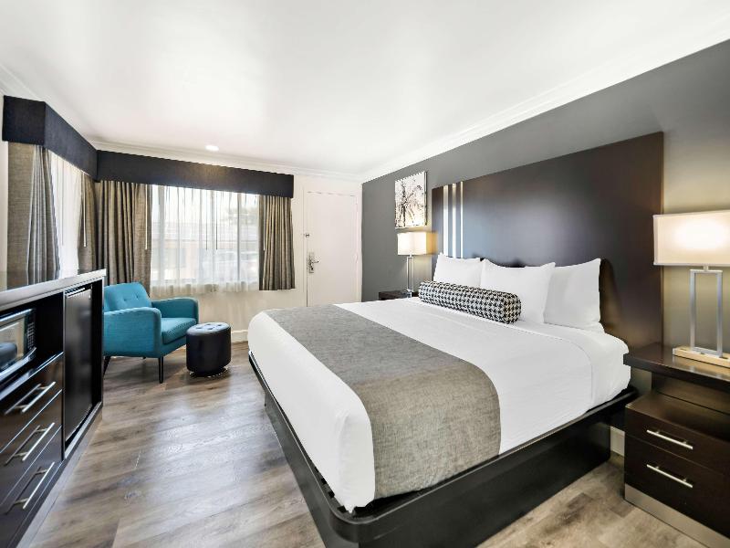 Best Western Park Crest Inn image