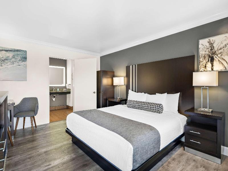 Best Western Park Crest Inn image