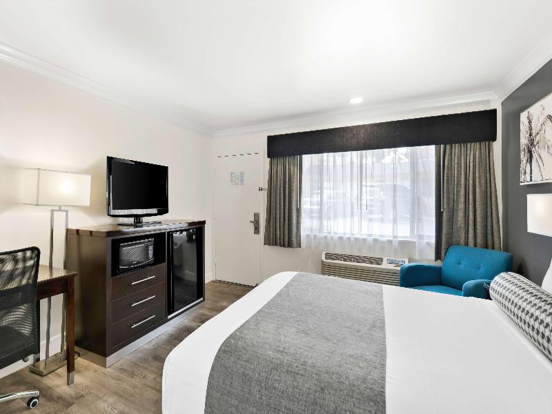 Best Western Park Crest Inn image