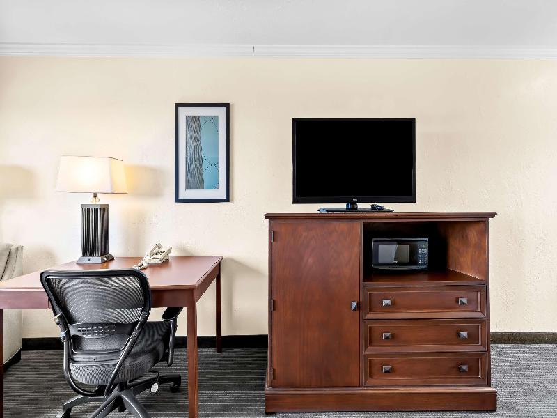 Best Western Vista Manor Lodge image