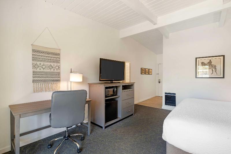 Best Western Plus Santa Barbara image