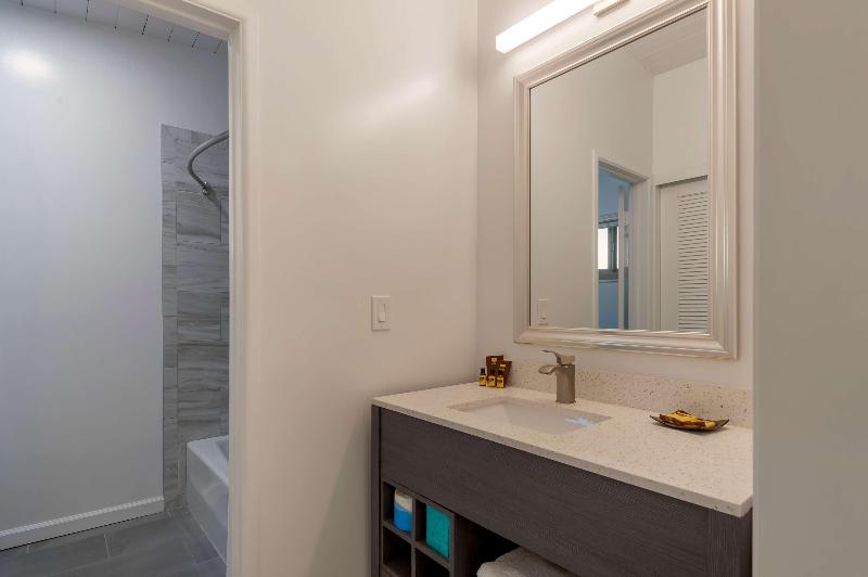 Best Western Plus Santa Barbara image