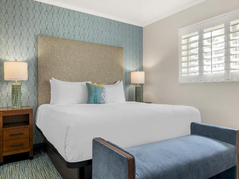 Best Western Plus Beach View Lodge Carlsbad image