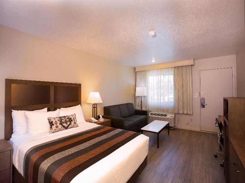 Best Western Sandman Hotel image