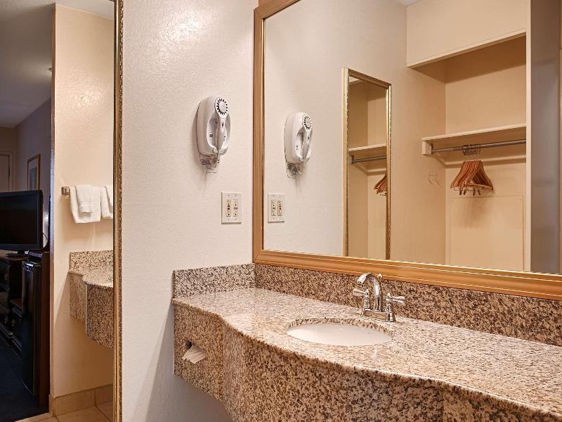 Best Western Sandman Hotel image