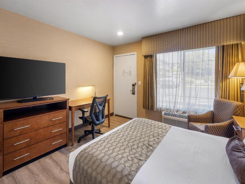 Best Western Inn Santa Clara image