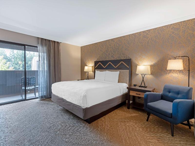 Best Western Plus Inn at the Vines image