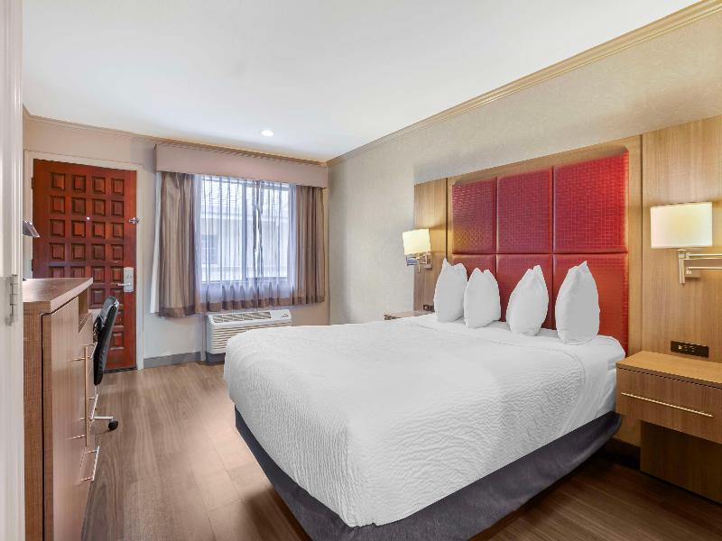 Best Western Inn Santa Cruz image