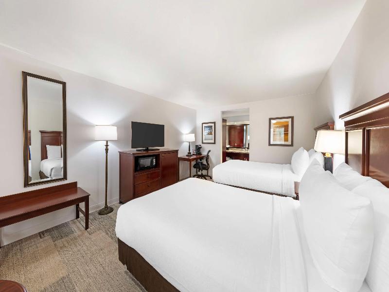 Best Western Plus Redondo Beach Inn image