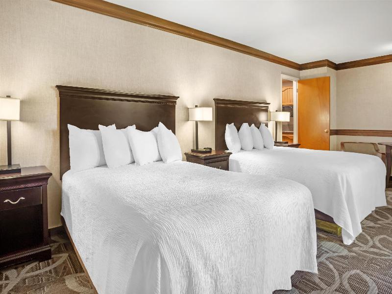 Best Western Plus Yosemite Gateway Inn image