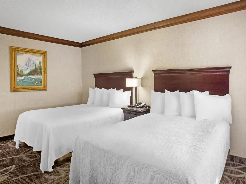 Best Western Plus Yosemite Gateway Inn image