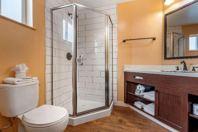 Best Western Rose Garden Inn image