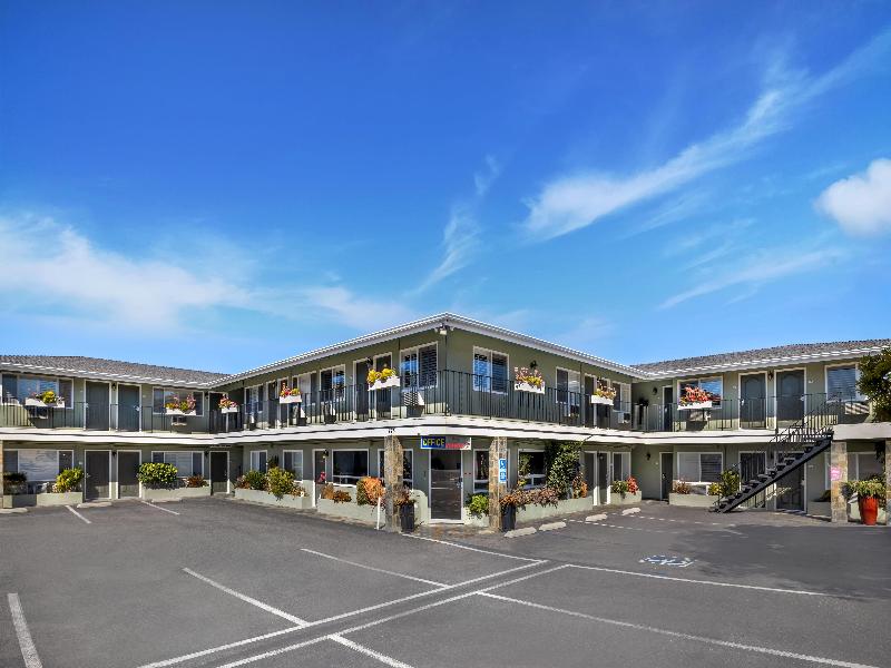 Best Western Tradewinds image