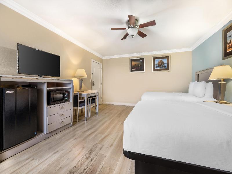 Best Western Tradewinds image
