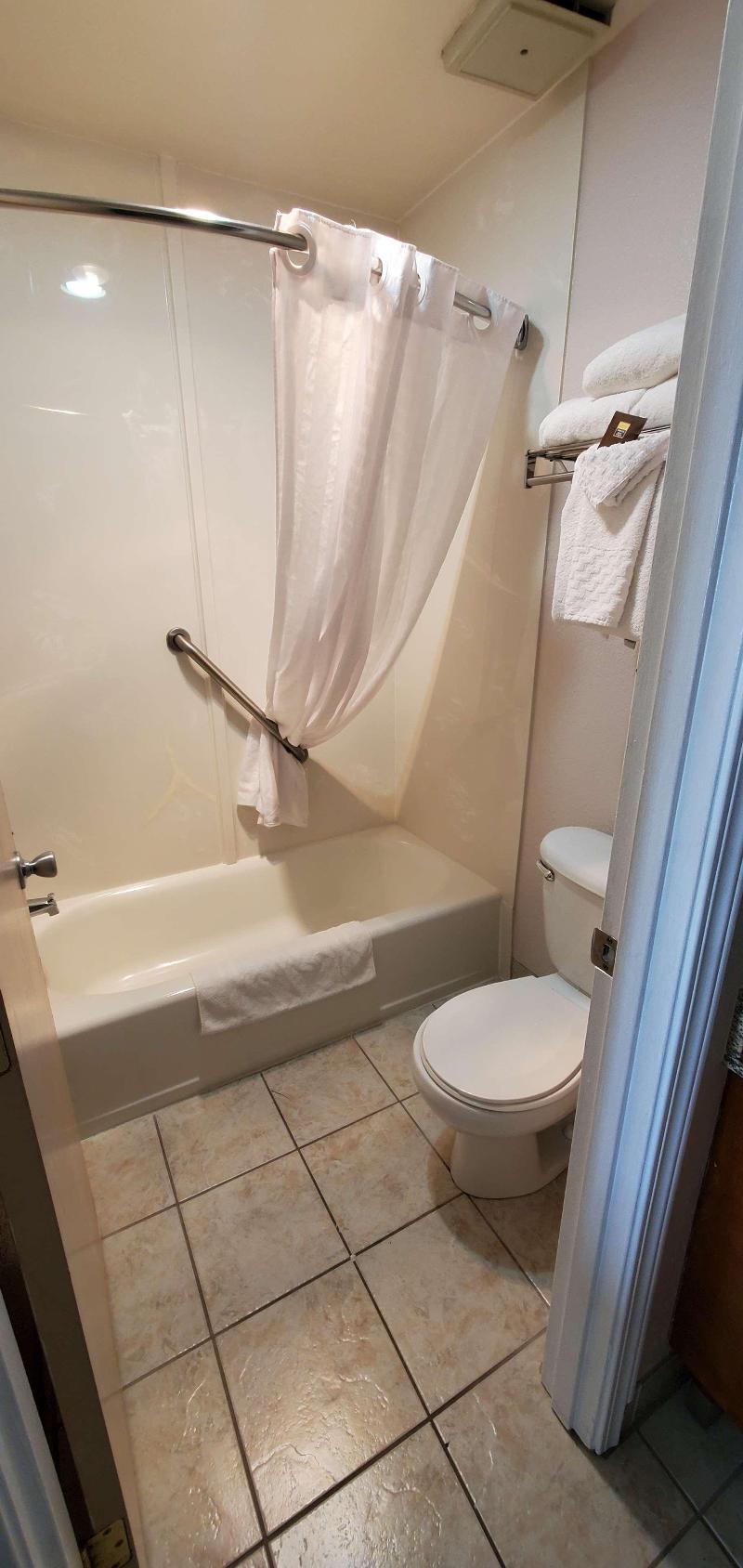 Best Western Plus Northwoods Inn image