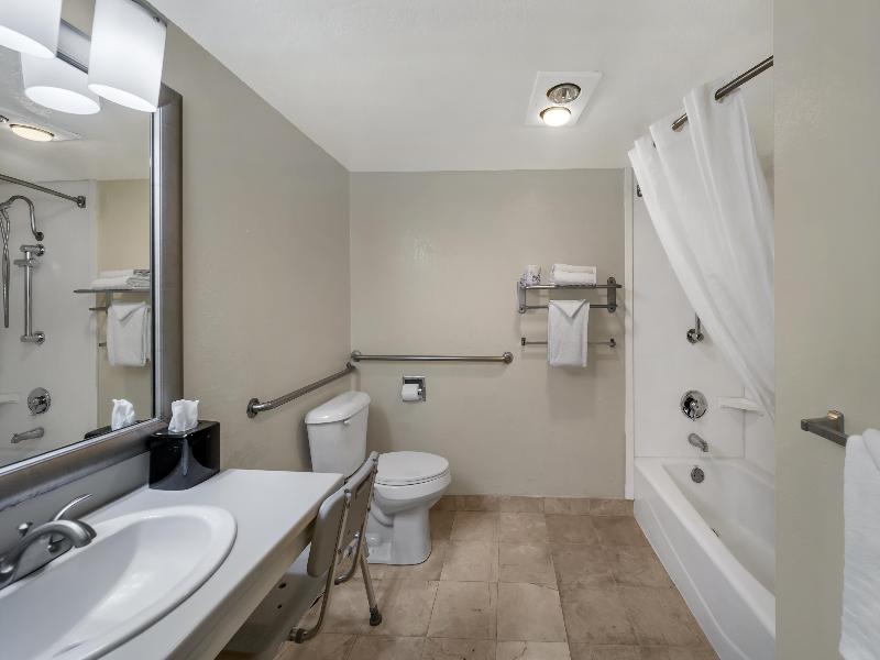 Best Western Plus Northwoods Inn image