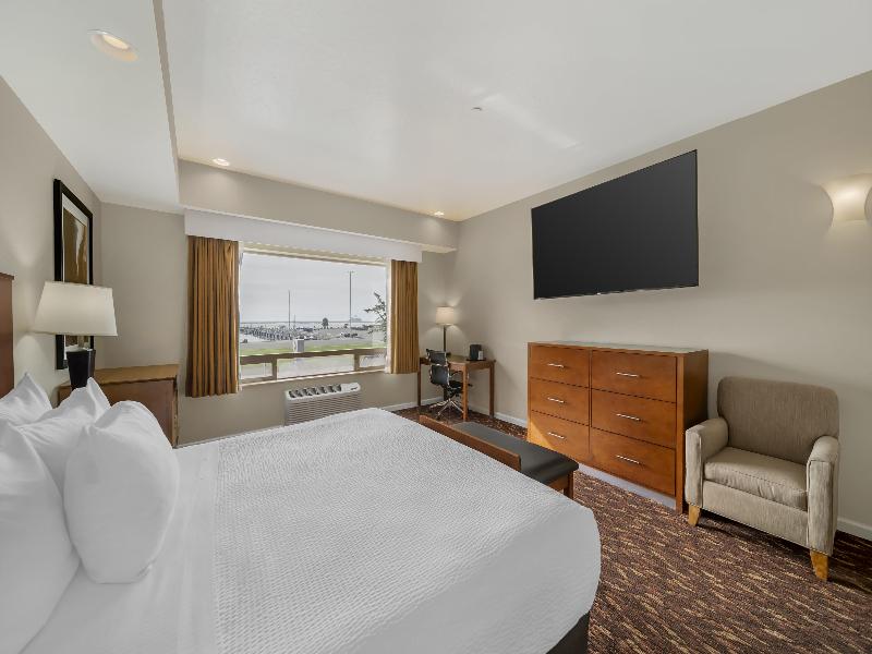 Best Western Plus Northwoods Inn image
