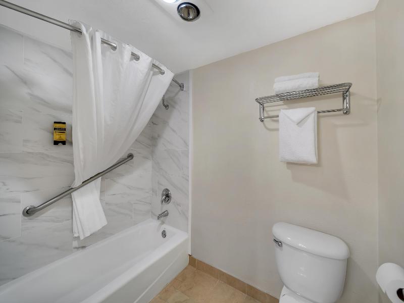 Best Western Plus Northwoods Inn image