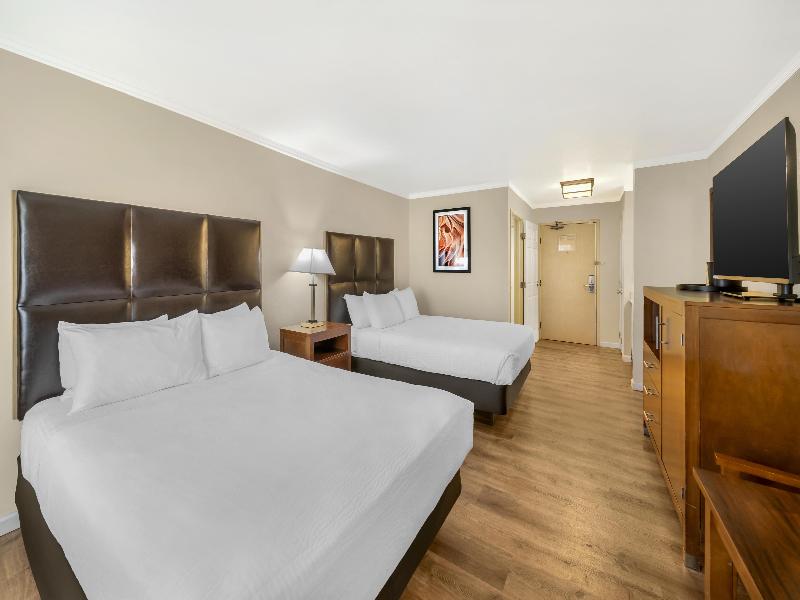Best Western Plus Northwoods Inn image