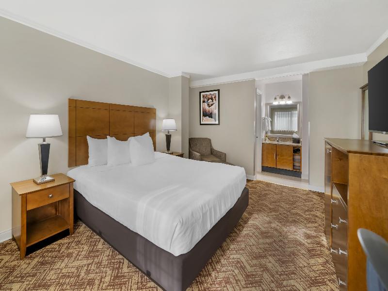 Best Western Plus Northwoods Inn image