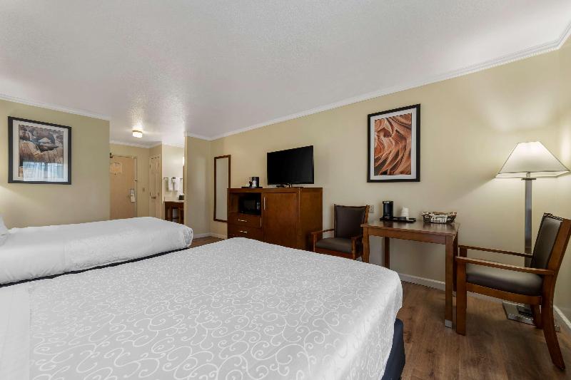 Best Western Plus Northwoods Inn image