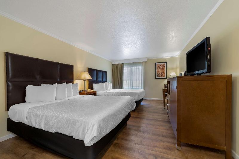 Best Western Plus Northwoods Inn image