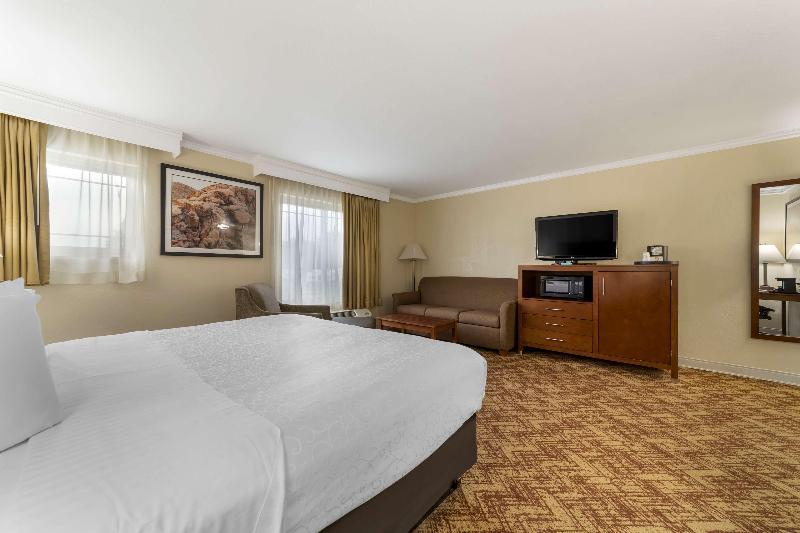 Best Western Plus Northwoods Inn image