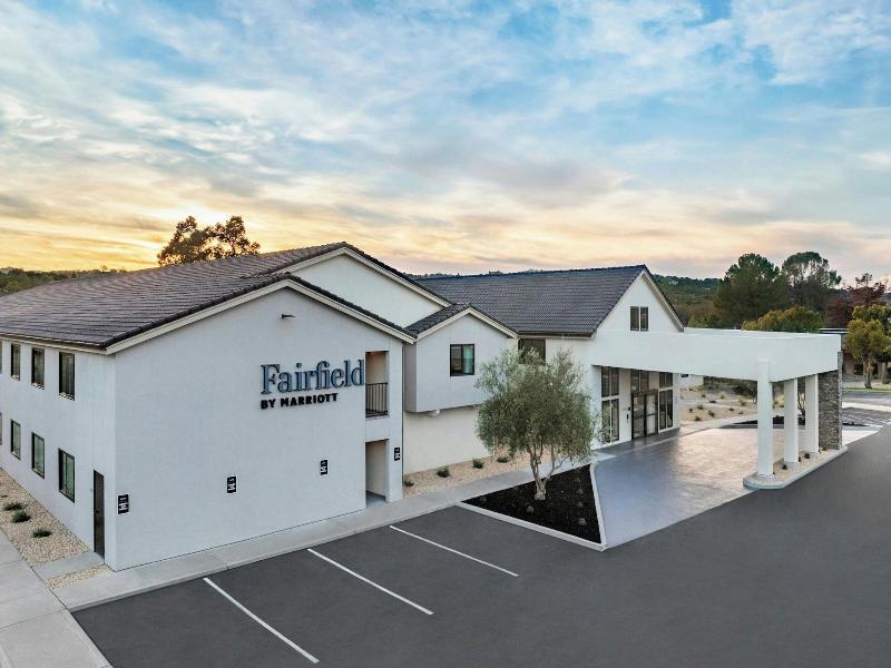 Fairfield by Marriott Inn & Suites Atascadero image